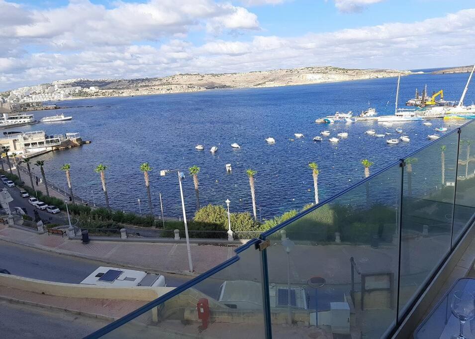 New Seafront Apartment - Spectacular Views St. Paul's Bay Exterior photo